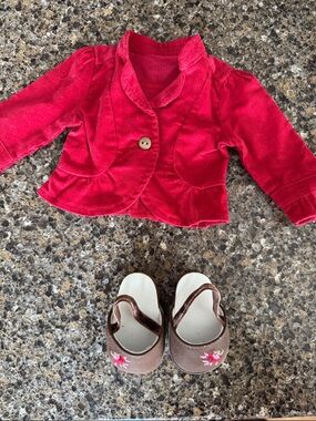 American Girl Photographer's Red Corduroy Jacket & Brown Shoes from same set